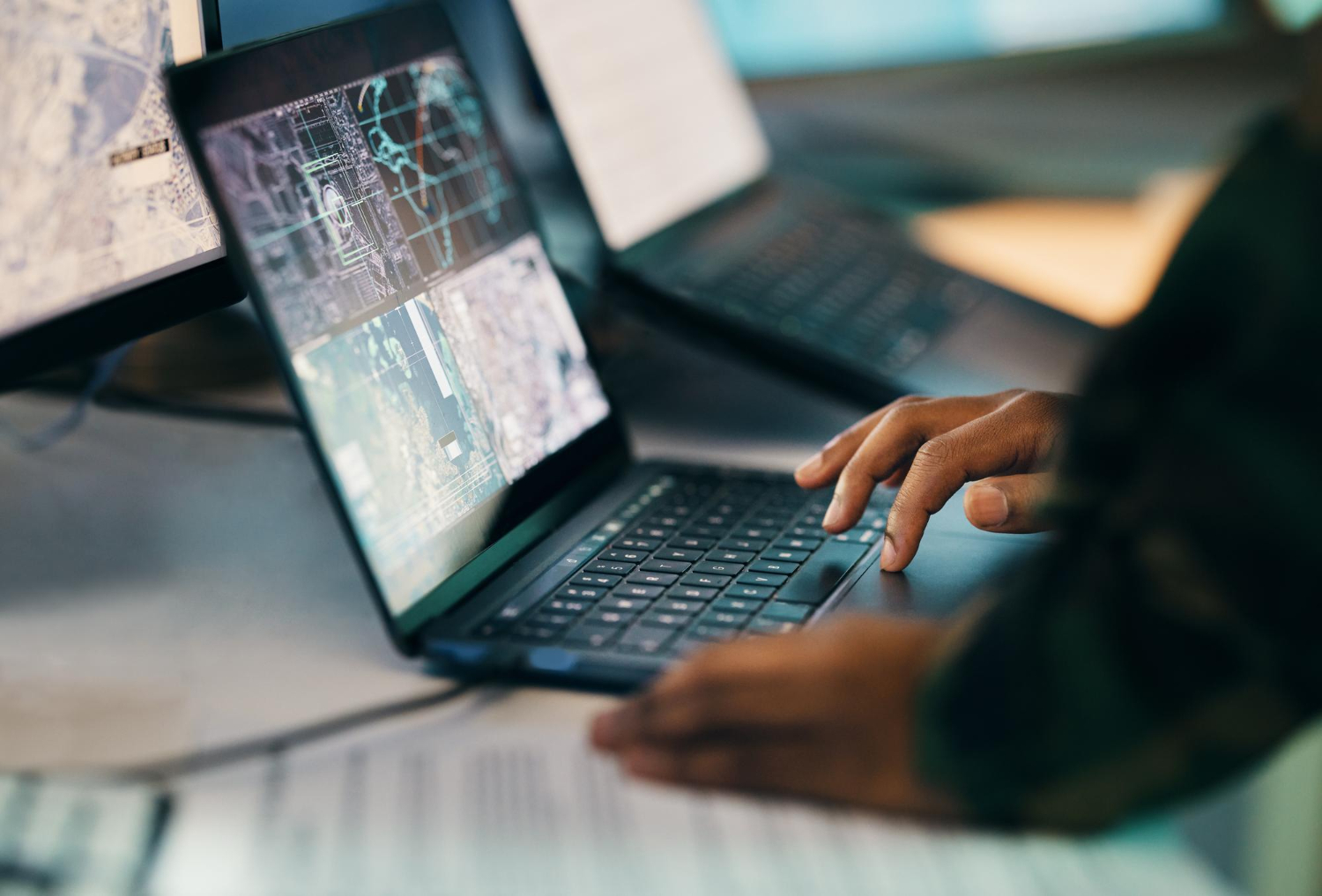 Software localization services for multilingual interfaces